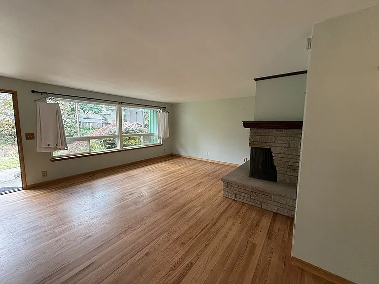 9123 227th St SW — Photo 8
