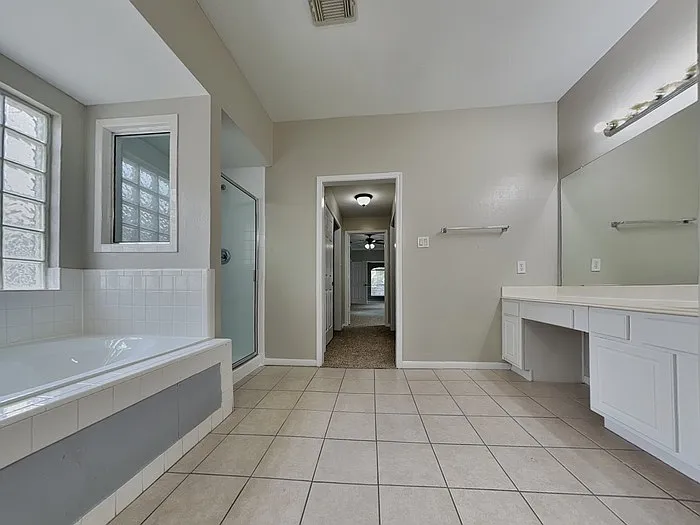 15535 Downford Dr — Photo 17