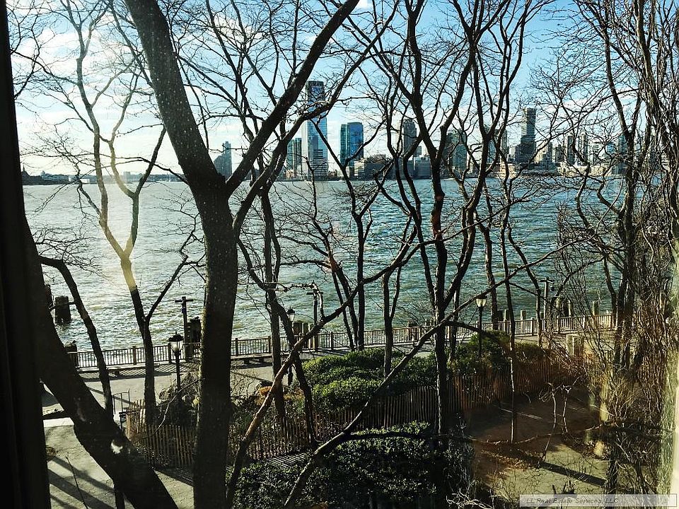 1st image of 70 Battery Pl APT 221