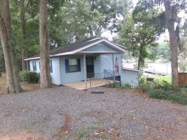 108 N Spring Creek Cir, Cobb, GA 31735