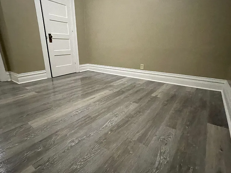 208 E Howard St #1 — Photo 12
