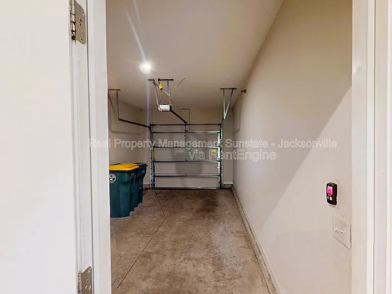 11979 Calvesta St — Photo 19