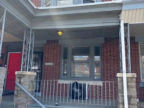4636 Oakland St, Philadelphia, PA 19124