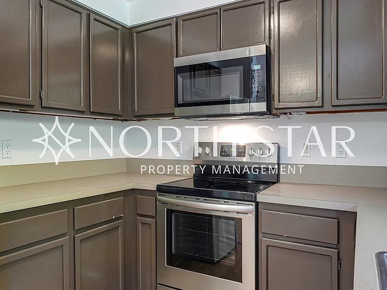 6269 SW Southwood Dr — Photo 15