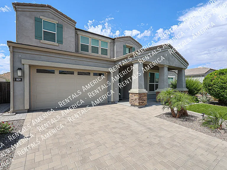 1829 E Saguaro Park Ln — Photo 3