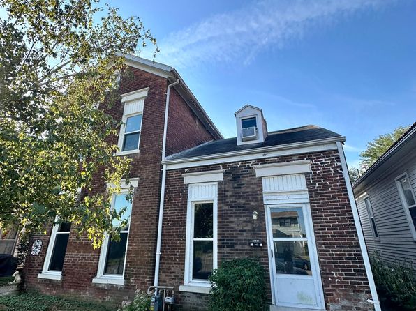1914 W Indiana St
