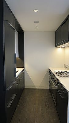 4th image of 252 South St #15N