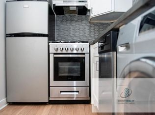 511 W Belmont Ave #44, Chicago, IL 60657