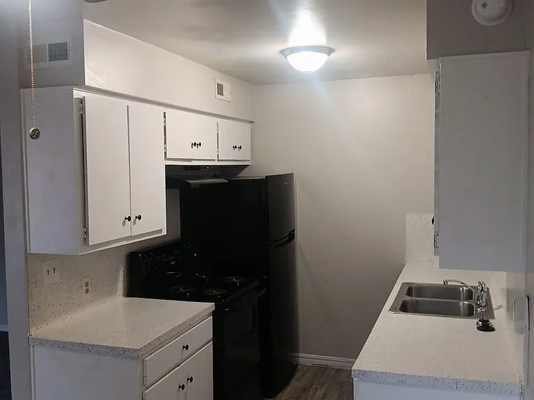 5112 S Delaware Pl #2 — Photo 7