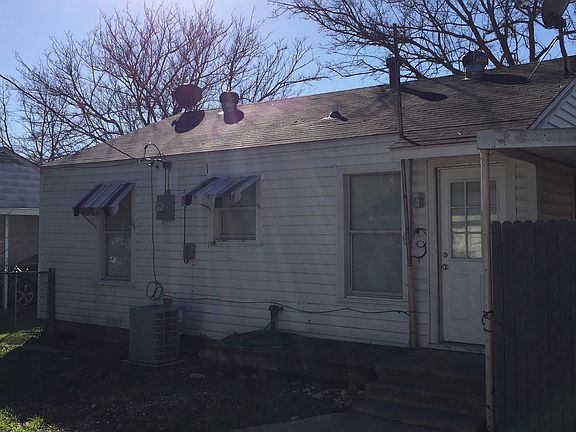 2nd image of 5101 Lyndon Dr