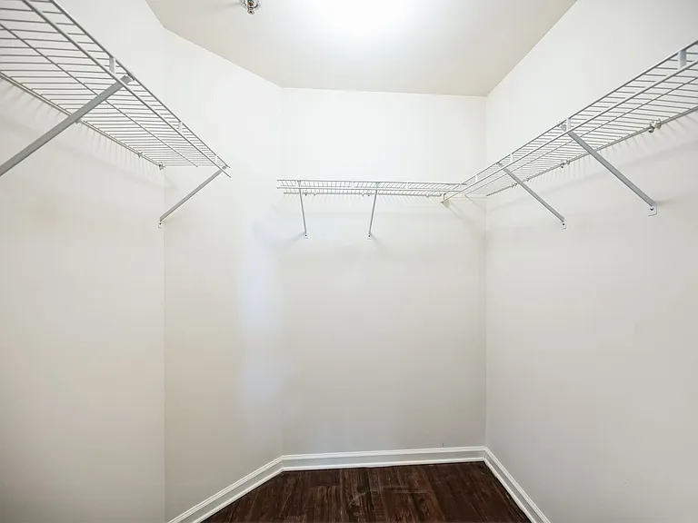 Autumn Park Apartments — Photo 26