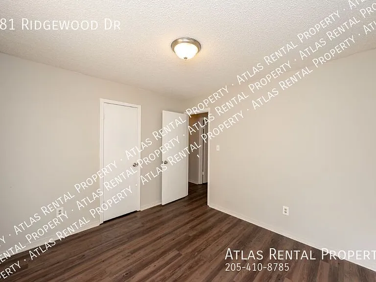 581 Ridgewood Dr — Photo 17