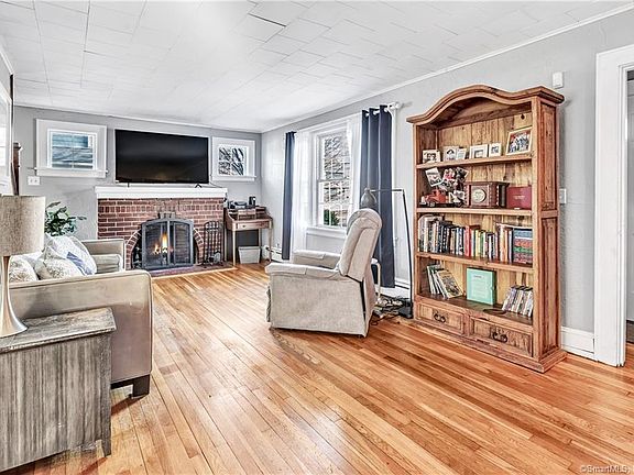 5th image of 559 Allyndale Dr