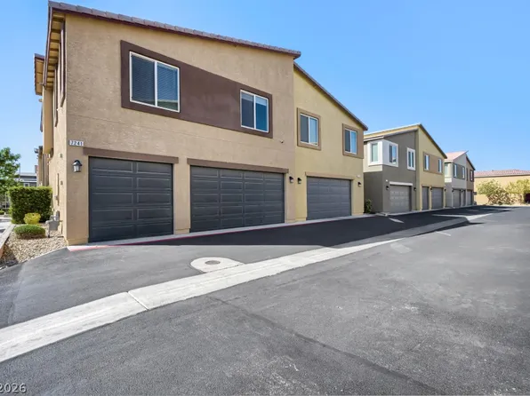 7241 Glistening Star St, North Las Vegas, NV 89084