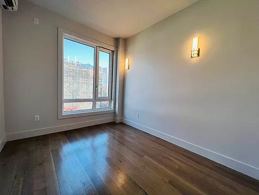 Rented by null | media 33