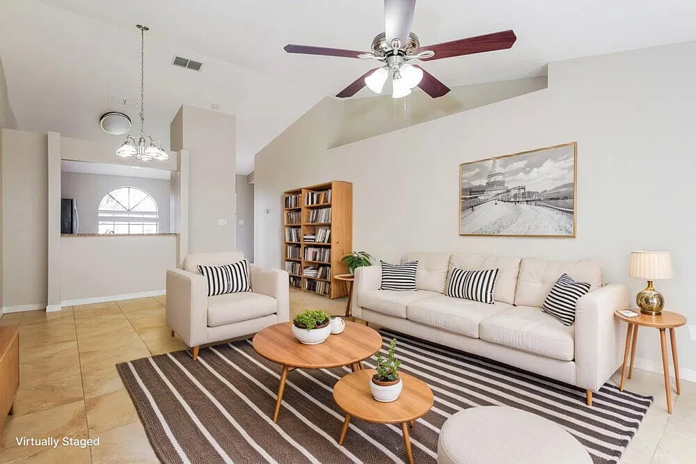 3 bed, 2.0 bath, 1328 sqft, $2,150 — Photo 4