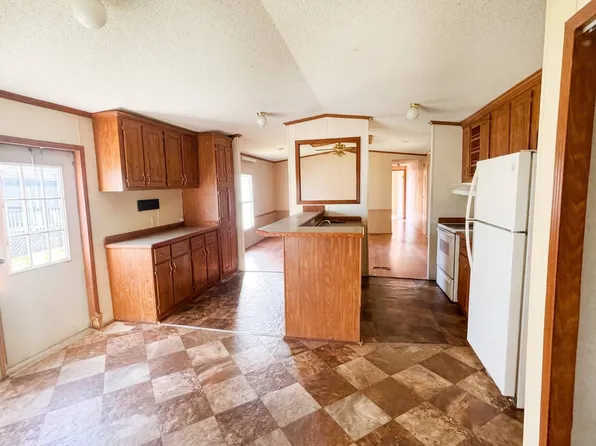 440 Fairgrounds Rd Lot 37, Natchitoches, LA 71457