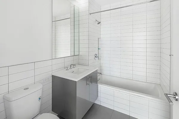 Rented by Living New York | media 8