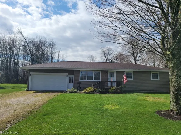 166 Maplewood Dr, Jefferson, OH 44047