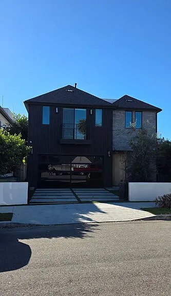3021 Stanford Ave — Photo 1