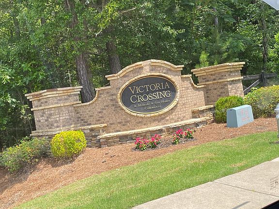 Neighborhood entrance