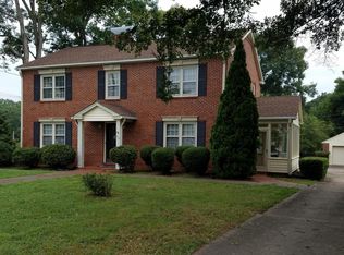 504 W Trade St, Dallas, NC 28034