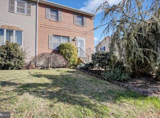 247 Elm St, Reading, PA 19606