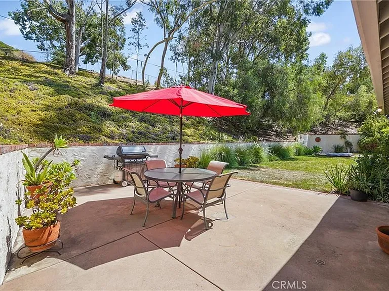 22755 Dale Ct — Photo 24