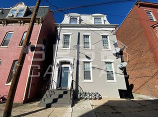 35 W Maple St APT 5, York, PA 17401