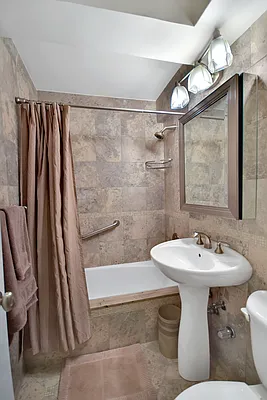 Rented by Compass | media 15