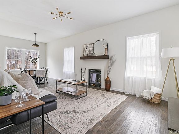 5th image of 2685 Gregory Street