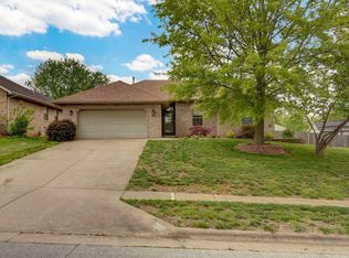 4335 S Jonathan Ave, Springfield, MO 65810