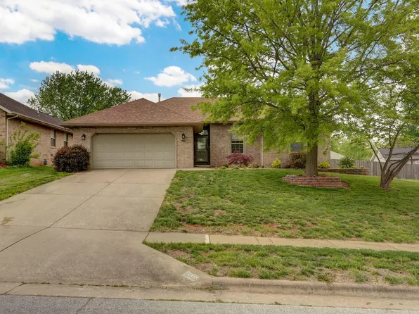 4335 S Jonathan Avenue, Springfield, MO 65810