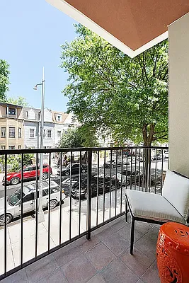 Rented by Park Avenue Properties | media 4