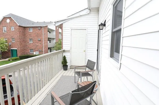1315 Cunat Ct — Photo 5
