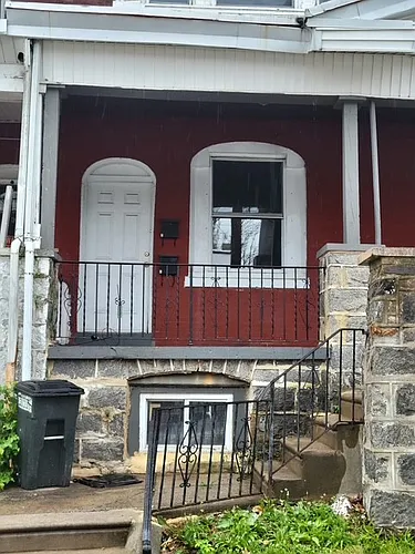 926 Lindley Ave #1 Photo 1
