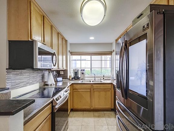 5th image of 3605 Grove St Unit 158