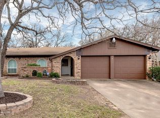 5412 Holly Trl, Arlington, TX 76016