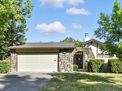 5880 Gloria Dr, Sacramento, CA, 95822