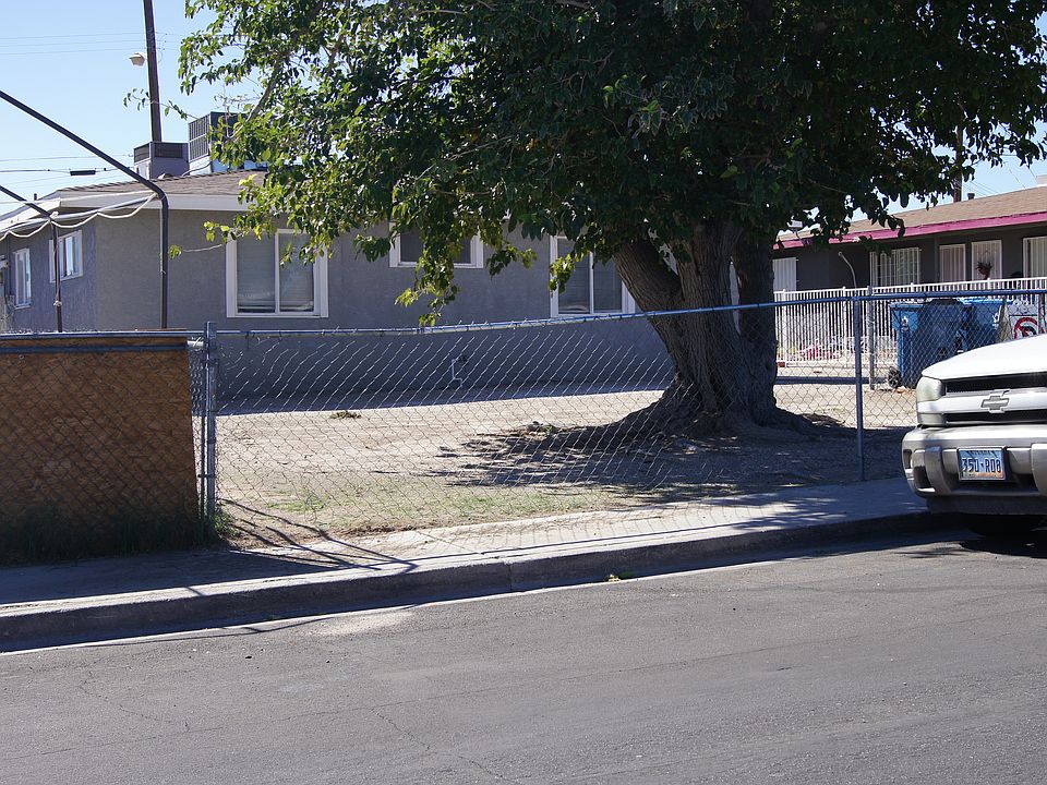 1st image of 315 Paul Ave