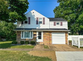 8801 Lindbergh Ave, Niagara Falls, NY