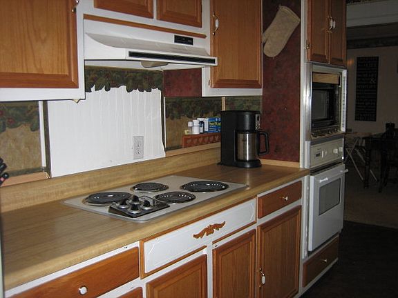 2nd image of 807 N Columbia St