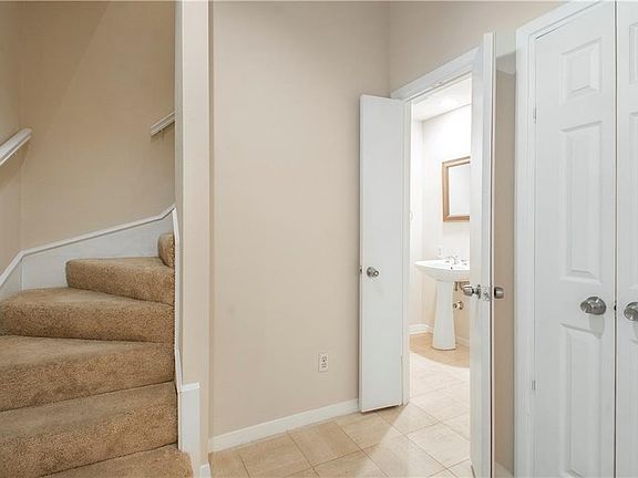4th image of 4334 Buena Vista St APT F