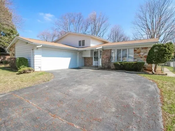 22557 Imperial Dr, Richton Park, IL 60471