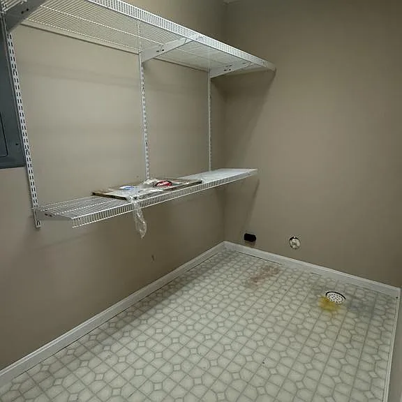 2444 Savannah Dr — Photo 15
