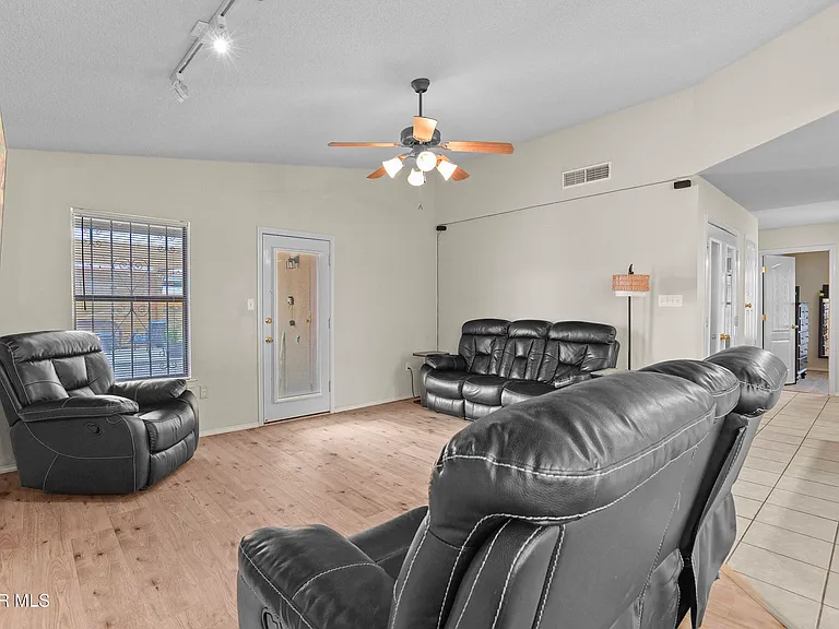 6244 Spotted Eagle Dr — Photo 23