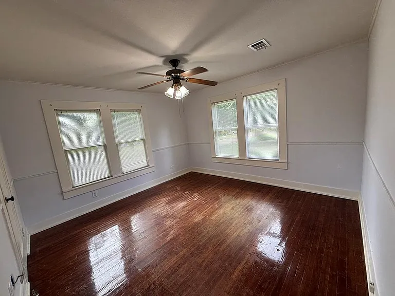 509 N Peachtree St — Photo 28