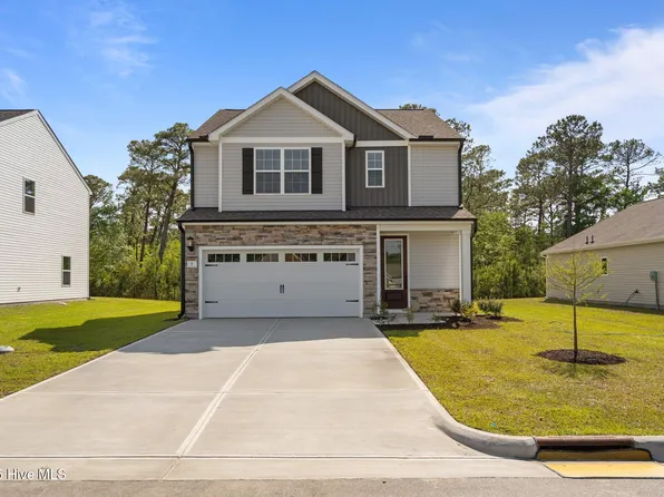 7 N Umbrella Palm Drive, Hampstead, NC 28443