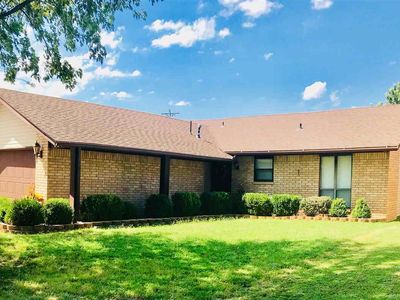 110 N Keystone Dr, Enid, OK, 73703