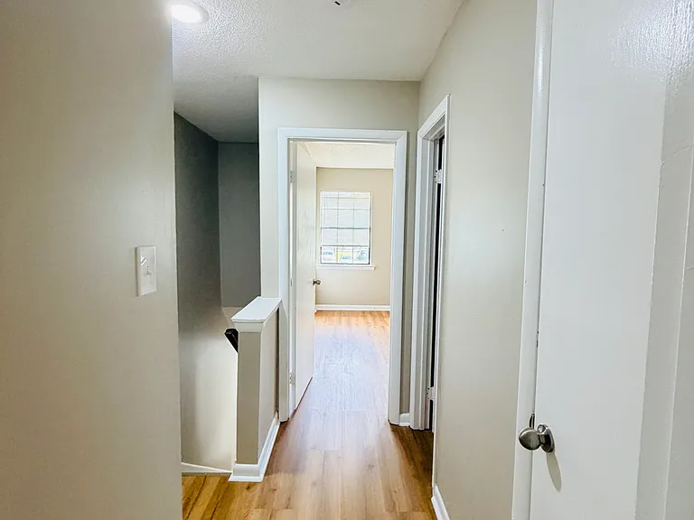6 Almond Ct #5C — Photo 14